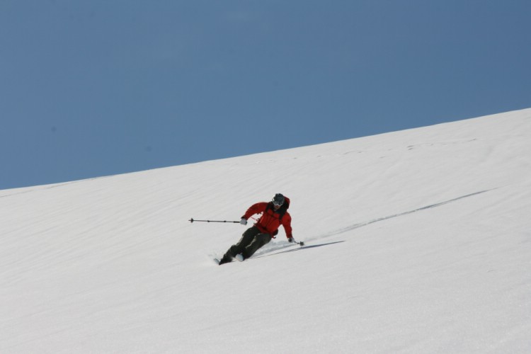 Heliski Riksgränsen May 15, 2009. Photo: Andreas Bengtsson